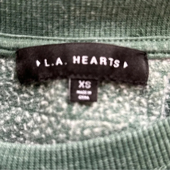 BEVERLY HILLS CALIFORNIA Women’s XS Sweatshirt Green Cropped Logo Grunge‎ Emo - Picture 8 of 10